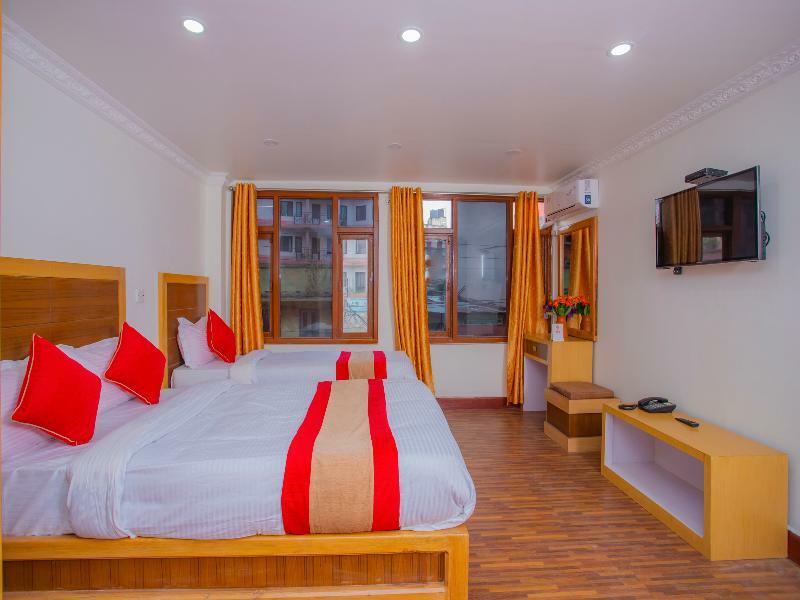 Oyo 318 Hotel Pancha Buddha Катманду Экстерьер фото