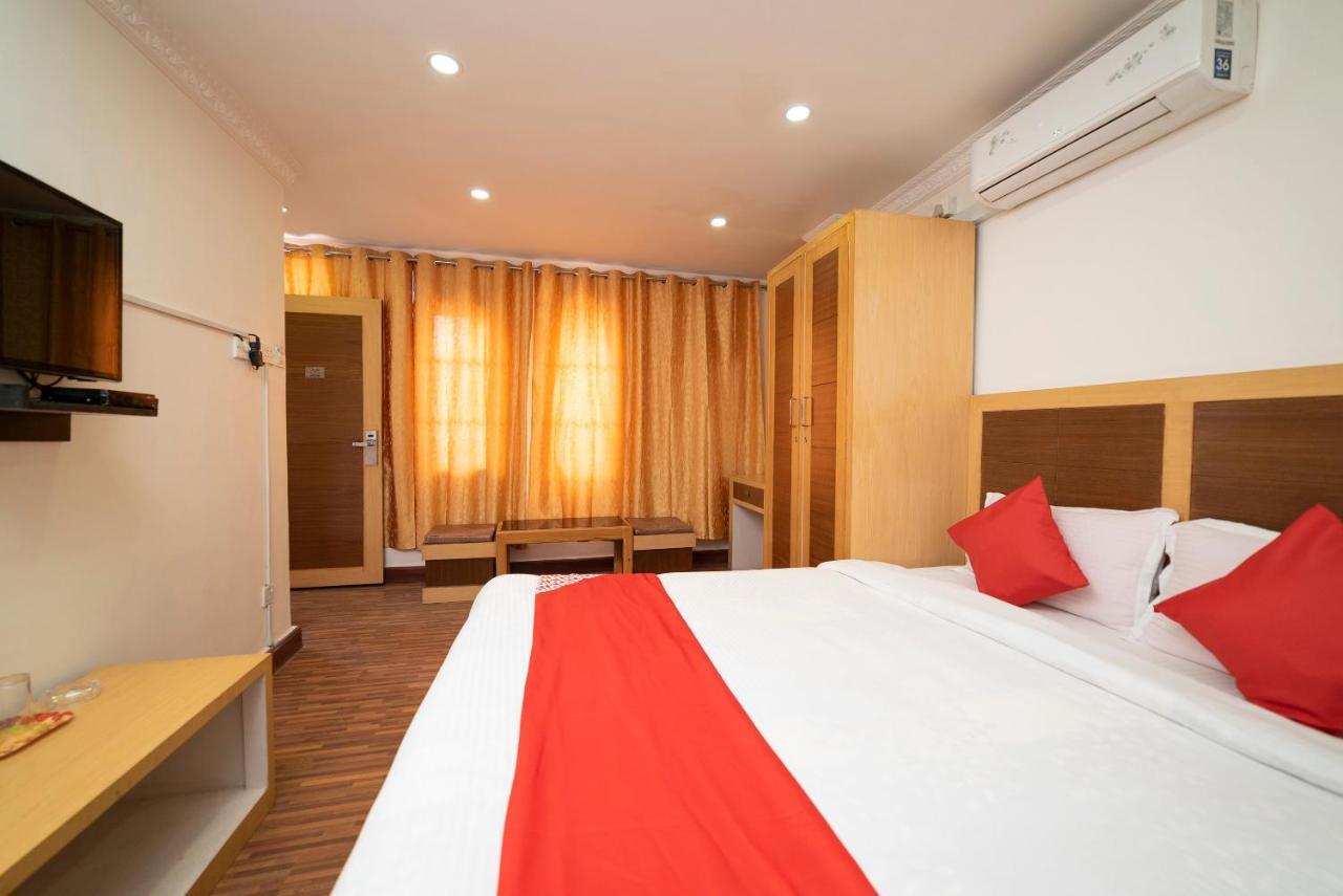Oyo 318 Hotel Pancha Buddha Катманду Экстерьер фото